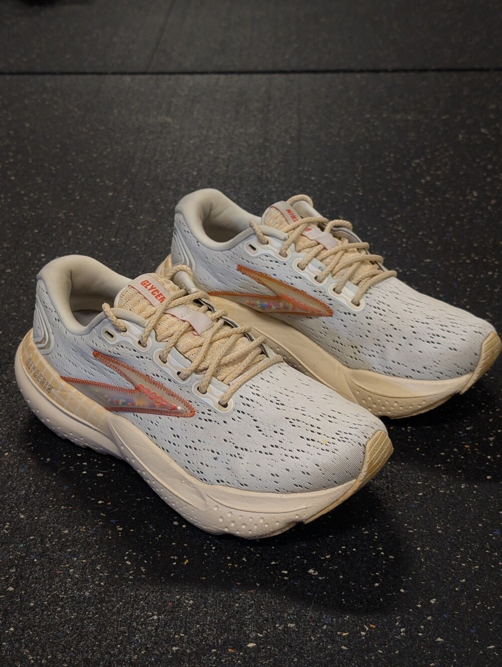 Brooks Glycerin 21 [1204081B149] Women Running Shoes Size 7.5 Snow/Dawn/Straw